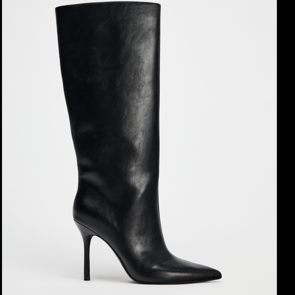 ZARA - Knee High Black Boots